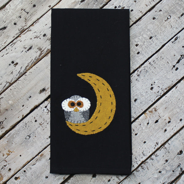 The Owl Knows Black Towel