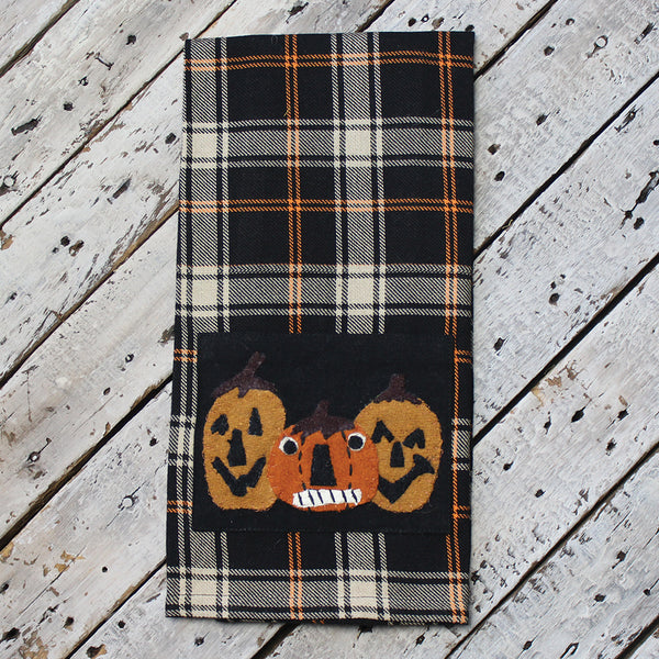 Jack-o-lanterns Black Towel