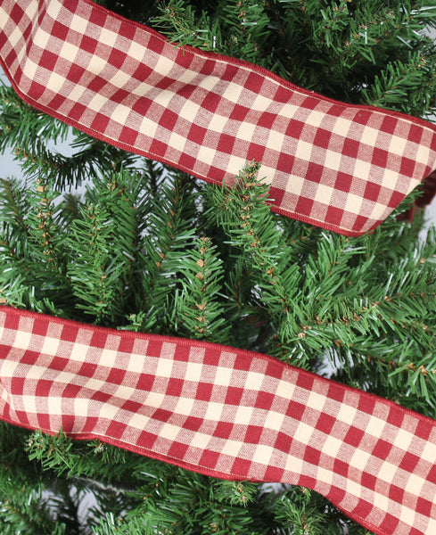 Fabric Ribbon 3x120 Heritage House Barn Red measures 3 in wide x120 long and features stitched edge detail. Great for decorating trees, mantles, packages. 