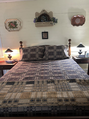 Yorktown Weave Brick/Navy/Linen Queen Bed Cover Queen Combo - Bed Cover and 2 Matching Shams