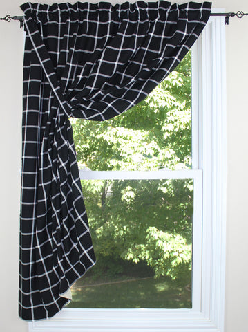 Blackstone Plaid Single Panel 56x63