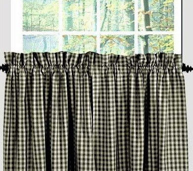 These primitive Heritage House Black Check Tiers are beautiful in their simplicity! The uncomplicated yet popular black & tan check provides a charming backdrop for any decor! 