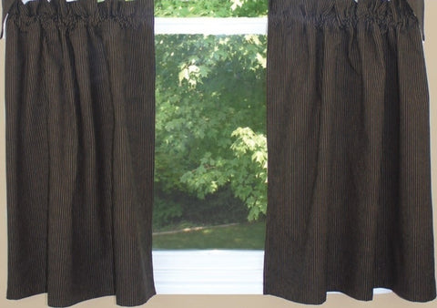 The Primitive Ticking Black Lined Tiers features a classic black with mustard gold ticking pattern. 