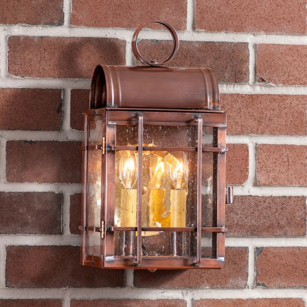 Our beautifully crafted Carriage House Outdoor Wall Light recreates that special ambience of the lights that adorned the quaint homes of past eras. This versatile light will add a special welcoming warmth to any area. Five year guarantee.