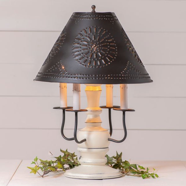 Cedar Creek Lamp with Shade