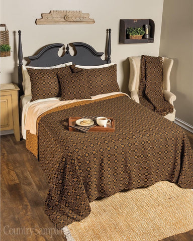 Lover's Knot Jacquard Queen Coverlet
