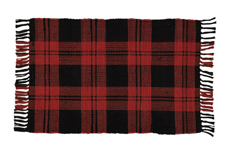 Add charming style with the Buffalo Check Rag Rug! Red and black buffalo checks are vintage and cutting edge country decor at the same time! The fringed edges add the perfect finishing touch! A great accent in any room!